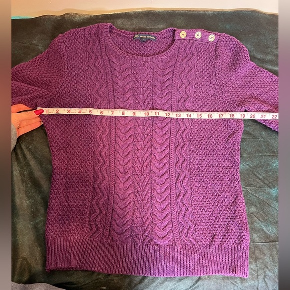 🔥Brooks Brothers Purple Cable Knit Women's Sweater🔥 - Picture 3 of 6